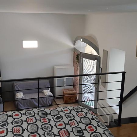 Petit Loft Face Riviere Lägenhet Collobrières Exteriör bild